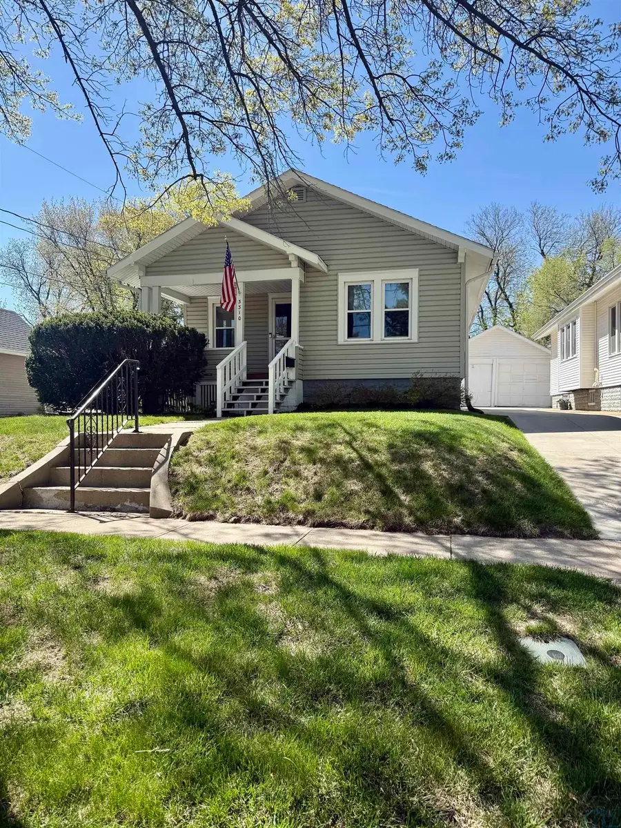 3310 Ridge Ave, Sioux City, IA 51106 - #2