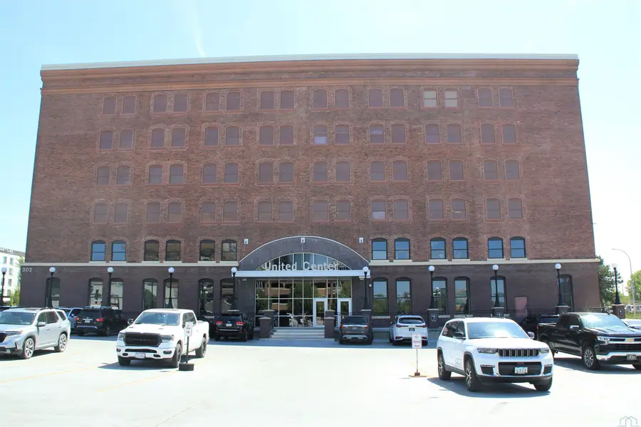302 Jones #403, Sioux City, IA 51101 - #2
