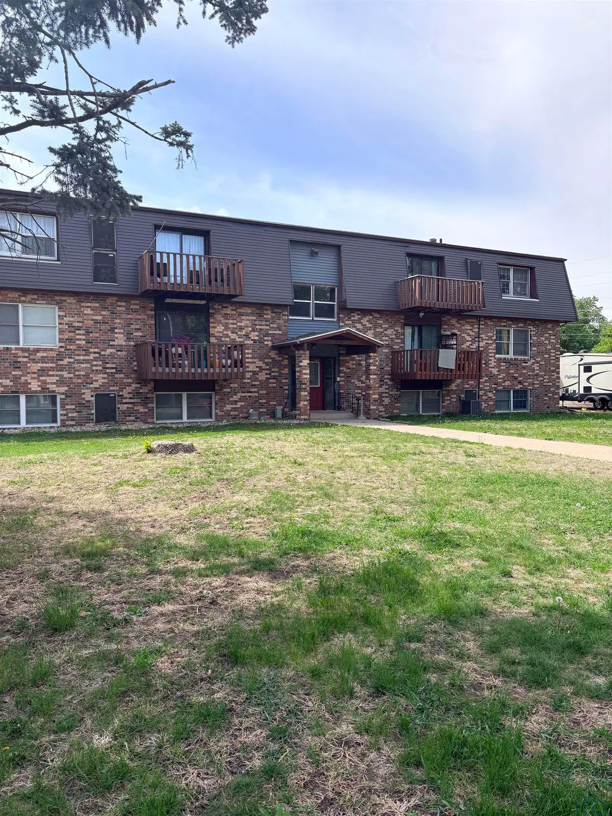 710 Geisinger Rd #7, Storm Lake, IA 50588 - #1