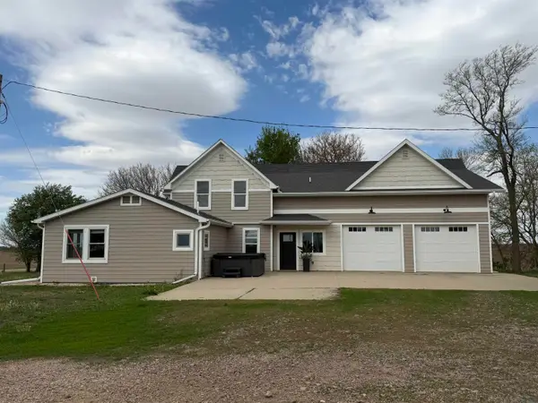 2540 510th St, LeMars, IA 51031
