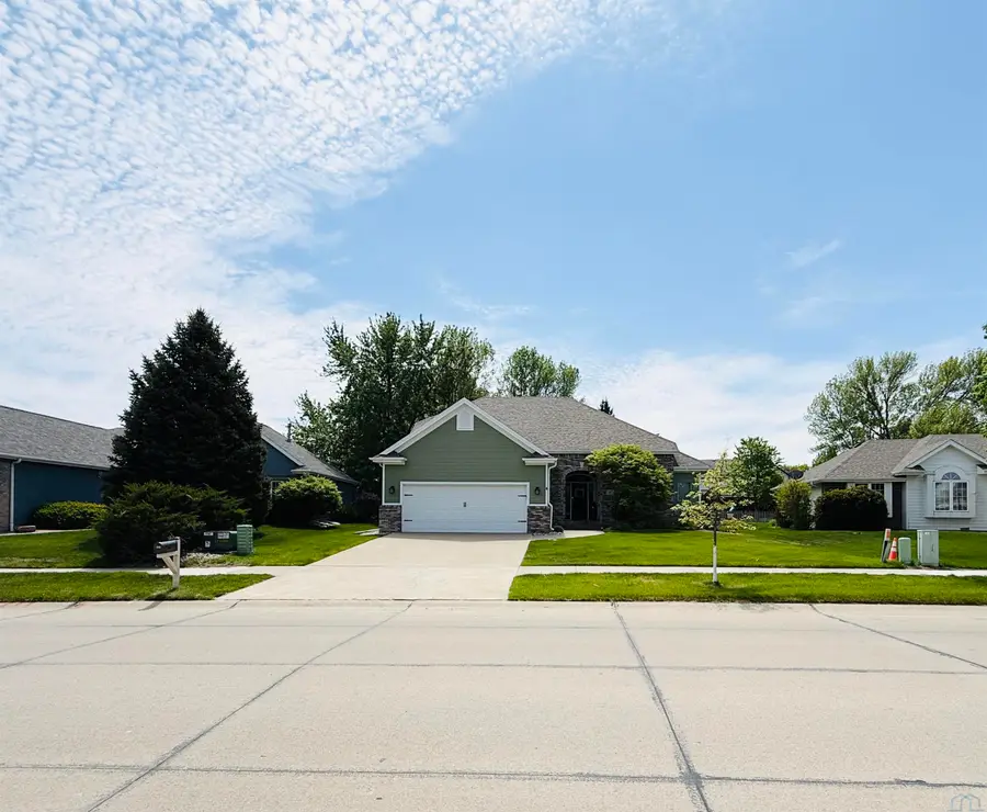 114 Levee Trail, Dakota Dunes, SD 57049 - #3