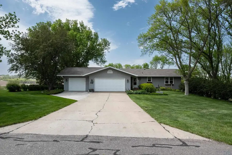 25 Dorchester Rd, Sioux City, IA 51106 - #2