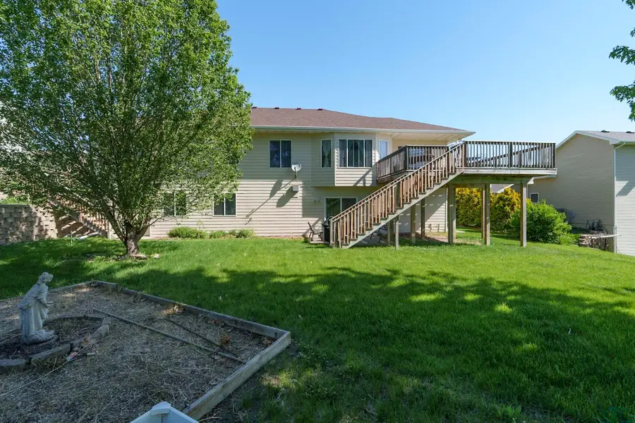 488 TITAN RD, Hinton, IA 51024 - #3