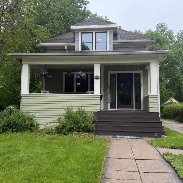 14 Willow St., Vermillion, SD 57069