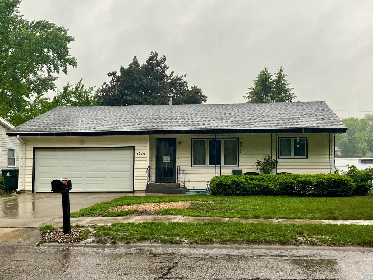 1518 38th St., Sioux City, IA 51104 - #1