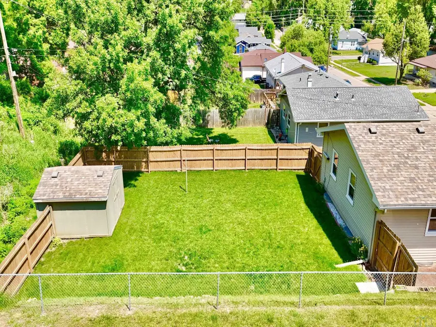 2625 S Helen, Sioux City, IA 51106 - #2