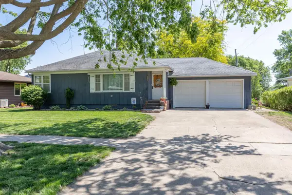 206 5th Ave N, Anthon, IA 51004