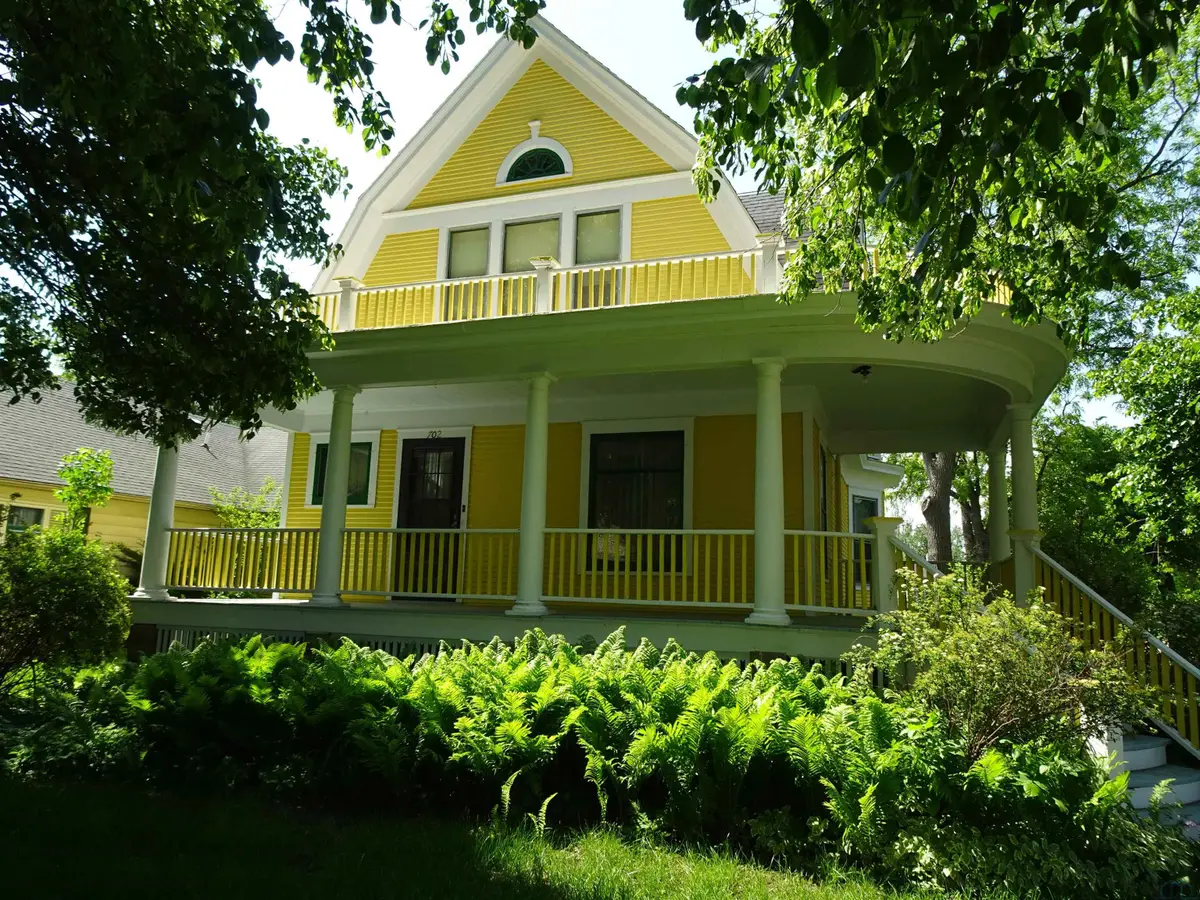 702 9th Street, Sheldon, IA 51201 - #1