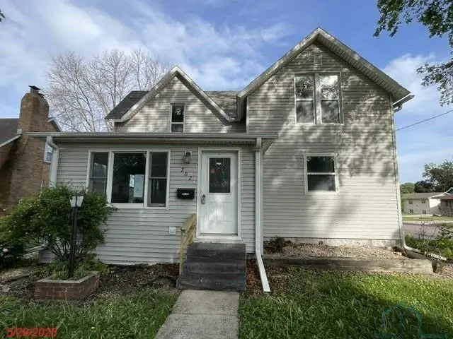 702 4TH AVE, Sheldon, IA 51201 - #1