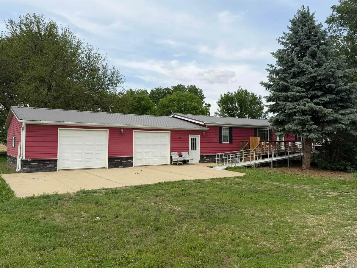 213 Plymouth St, Westfield, IA 51062 - #1