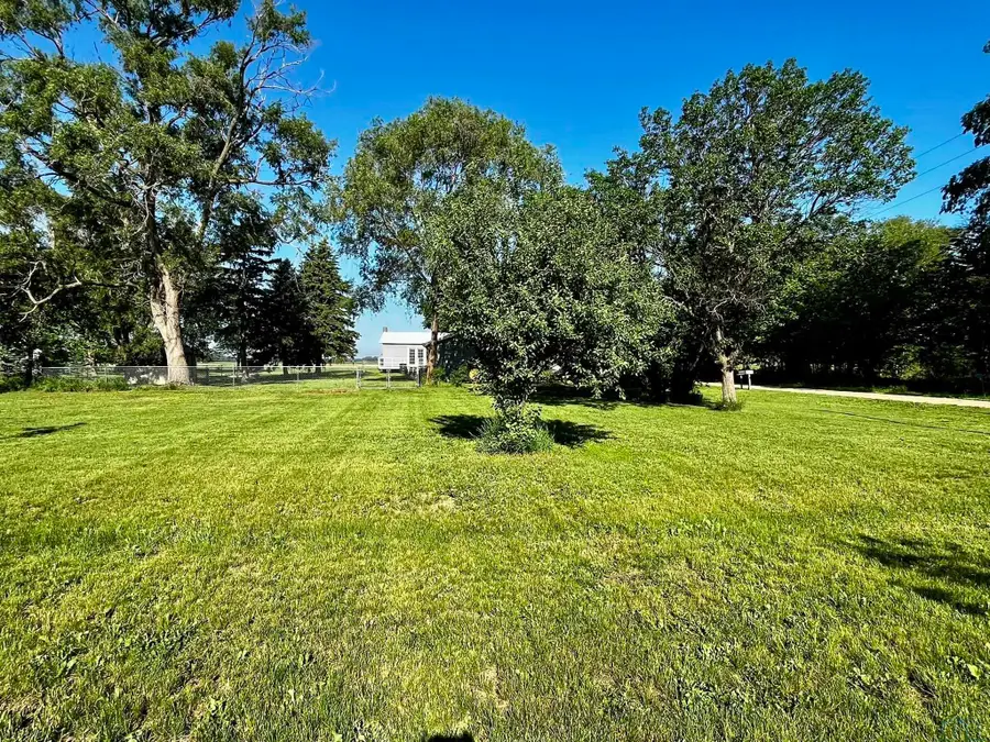 31910 4th Avenue, Elk Point, SD 57025 - #2