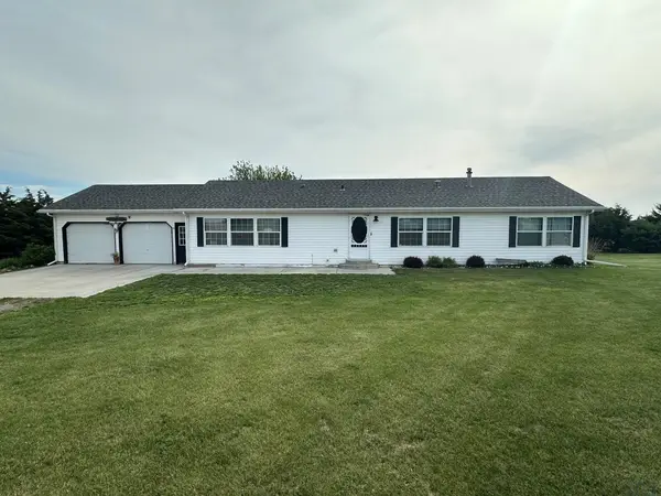 87450 576 Ave, Laurel, NE 68745