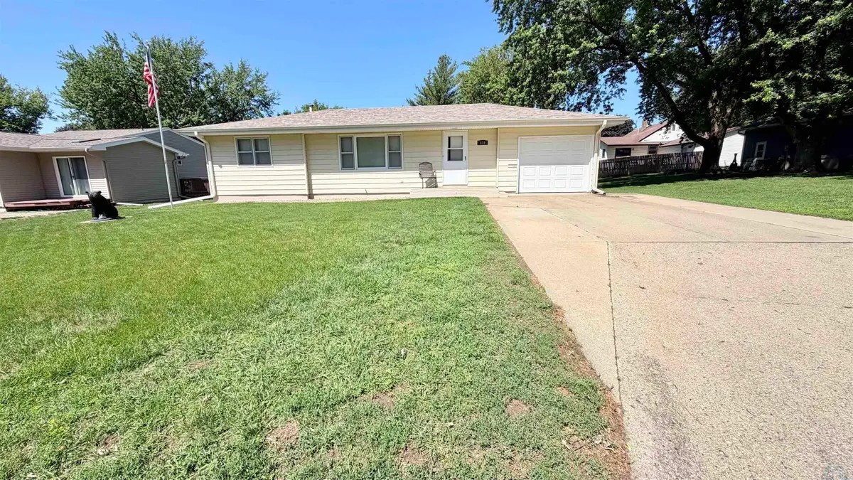 810 S CHEROKEE ST, Alta, IA 51002 - #1