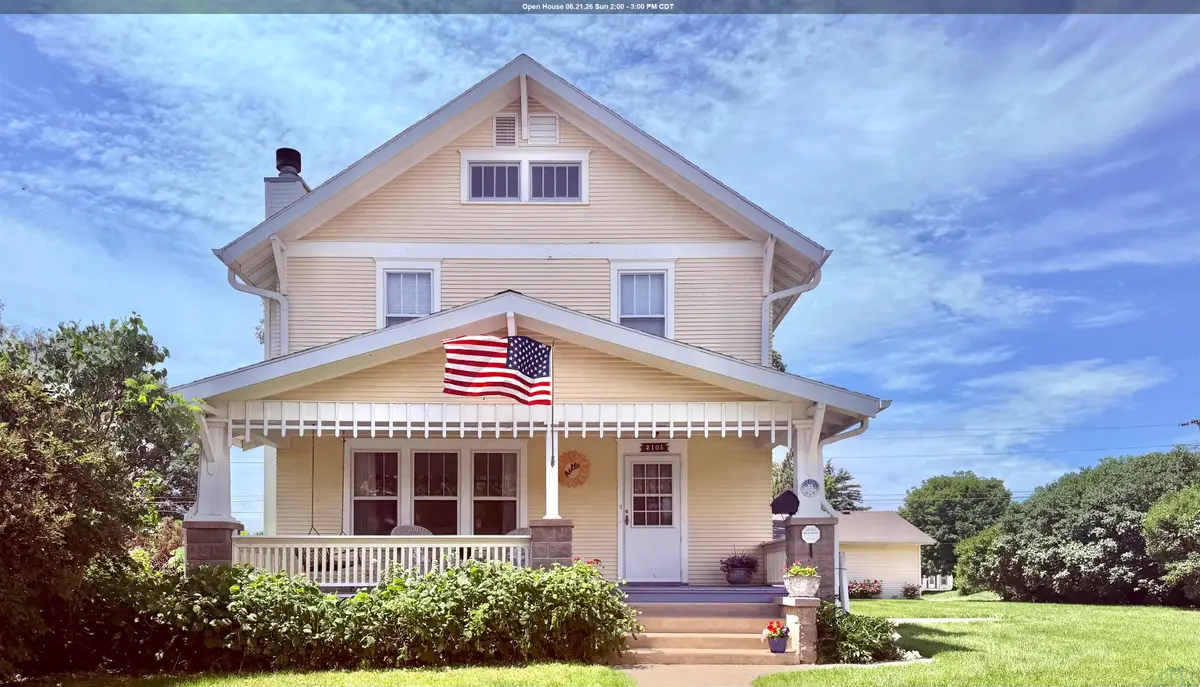 2105 S Lemon St, Sioux City, IA 51106 - #1
