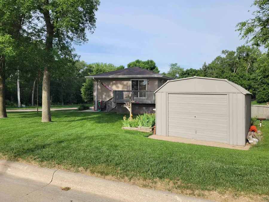 3401 W 19th, Sioux City, IA 51103 - #3