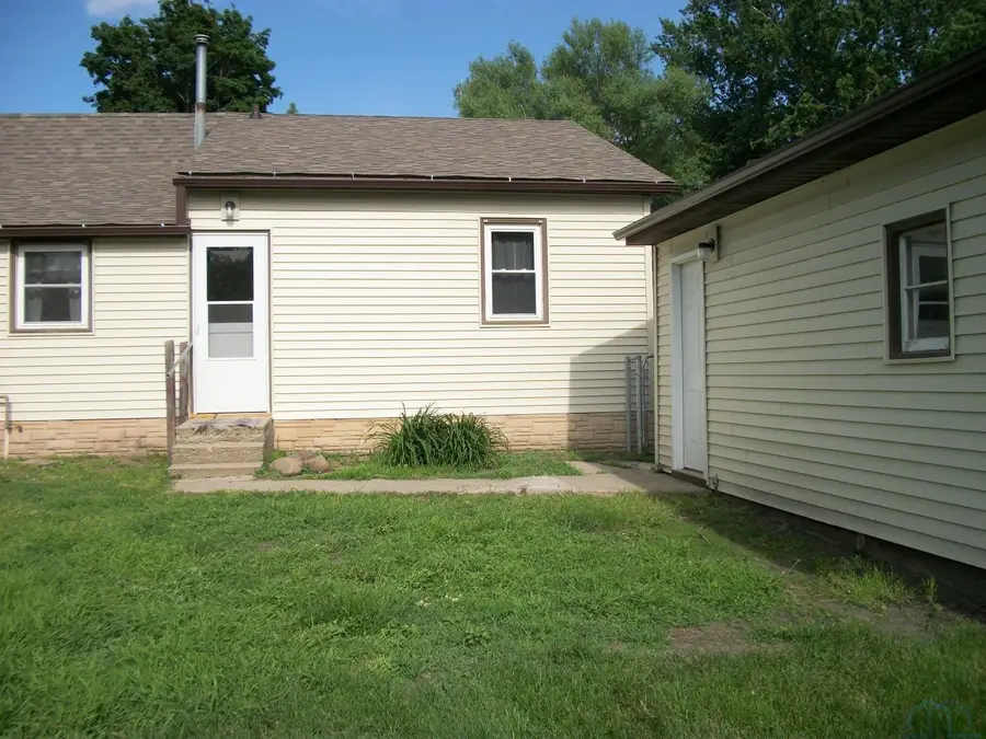 413 Pearl Street, Aurelia, IA 51005 - #2