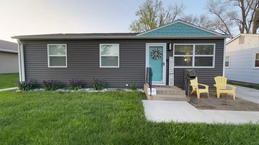 1215 W 21st Street, Sioux City, IA 51103 - #2