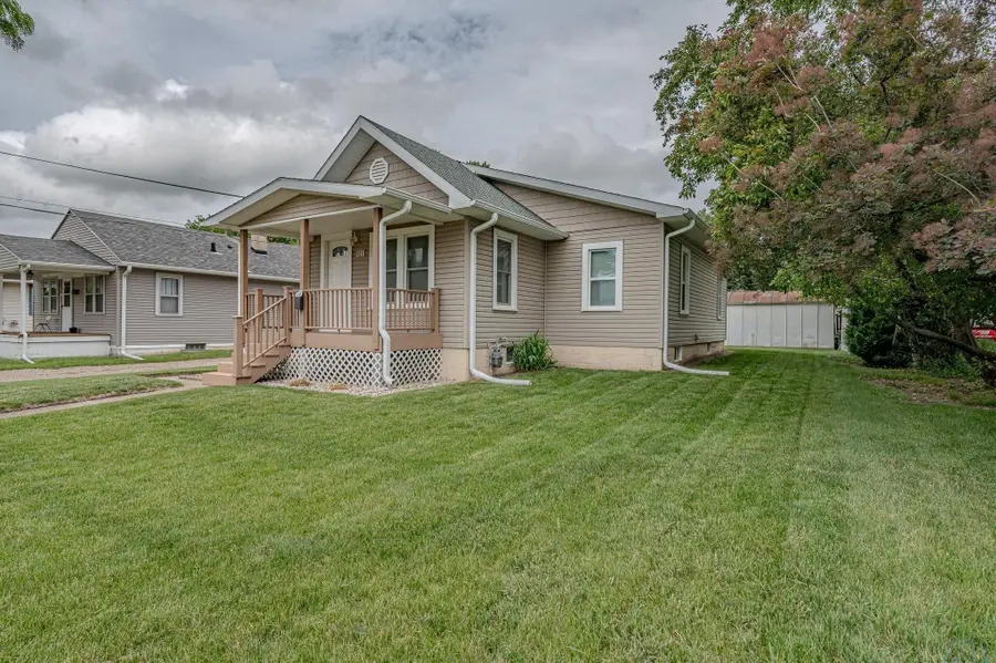 1311 W 28th St, Sioux City, IA 51103 - #3