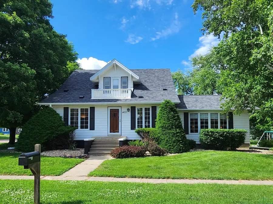 403 1st St., Hull, IA 51239 - #2