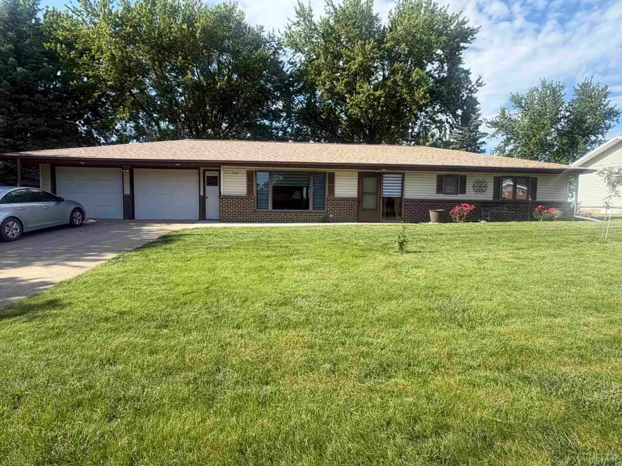 308 Centennial Drive, Cherokee, IA 51012 - #2