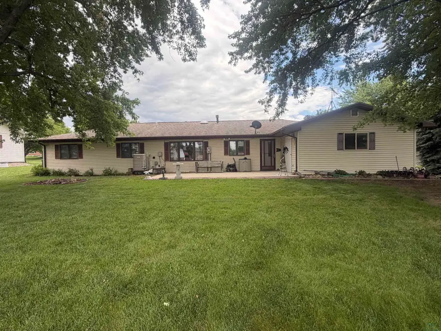 308 Centennial Drive, Cherokee, IA 51012 - #3