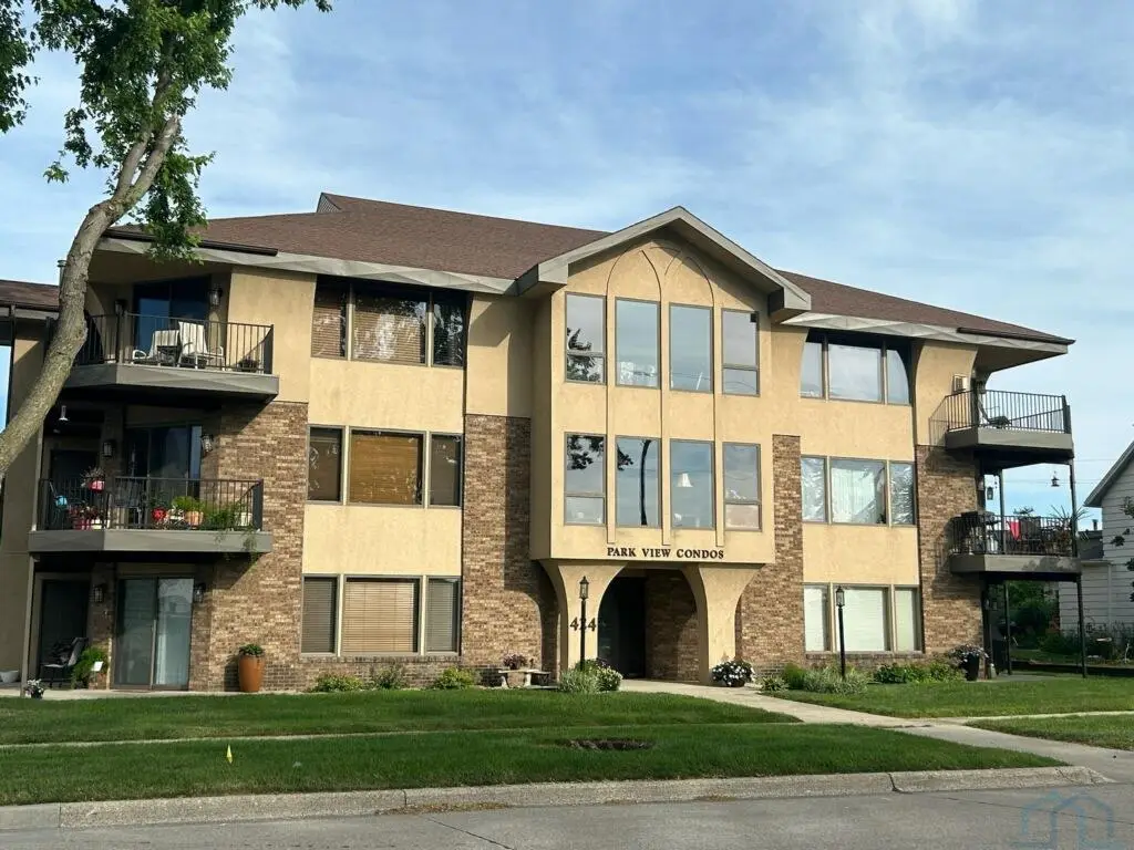 424 4th Avenue #3, Sheldon, IA 51201 - #1