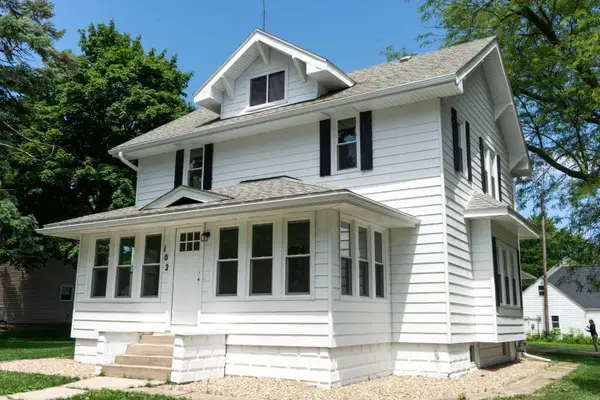 102 SW 3rd Ave, Pocahontas, IA 50574