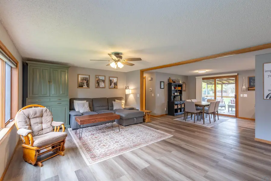 409 Elm Street, Sloan, IA 51055 - #3