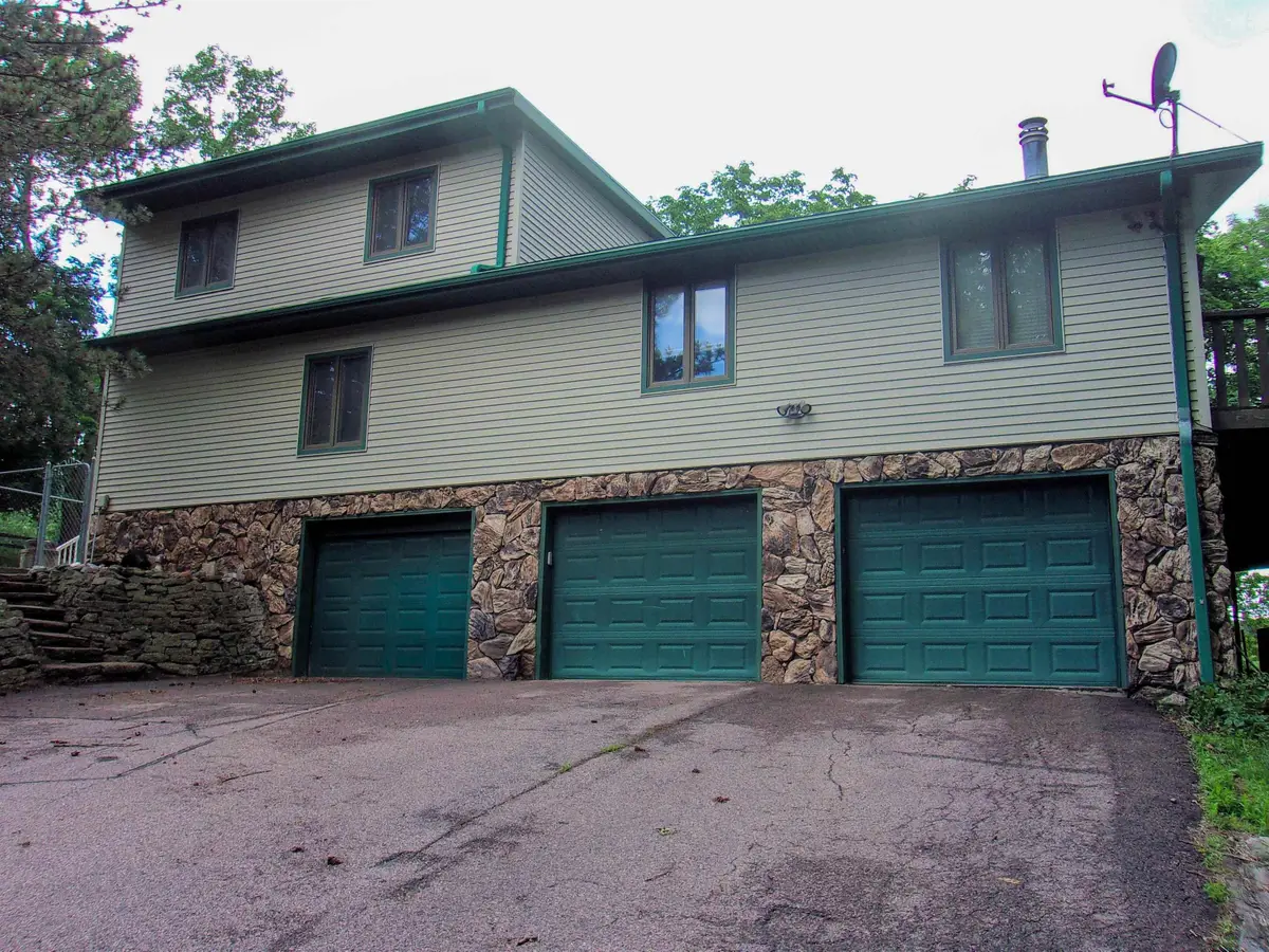 3400 Memorial Dr., Sioux City, IA 51103 - #1
