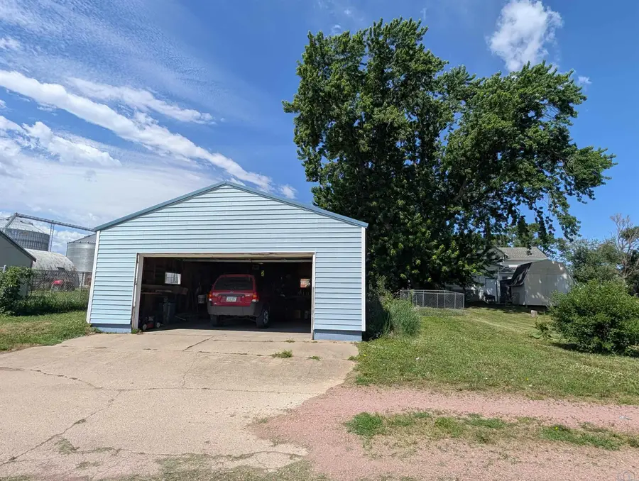 704 Ave H, Hawarden, IA 51023 - #3