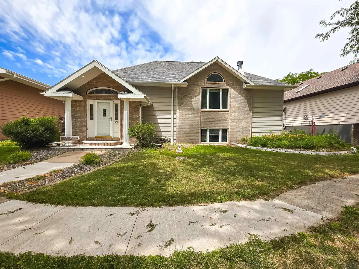 509 ALDERSON ST, Sloan, IA 51055 - #1