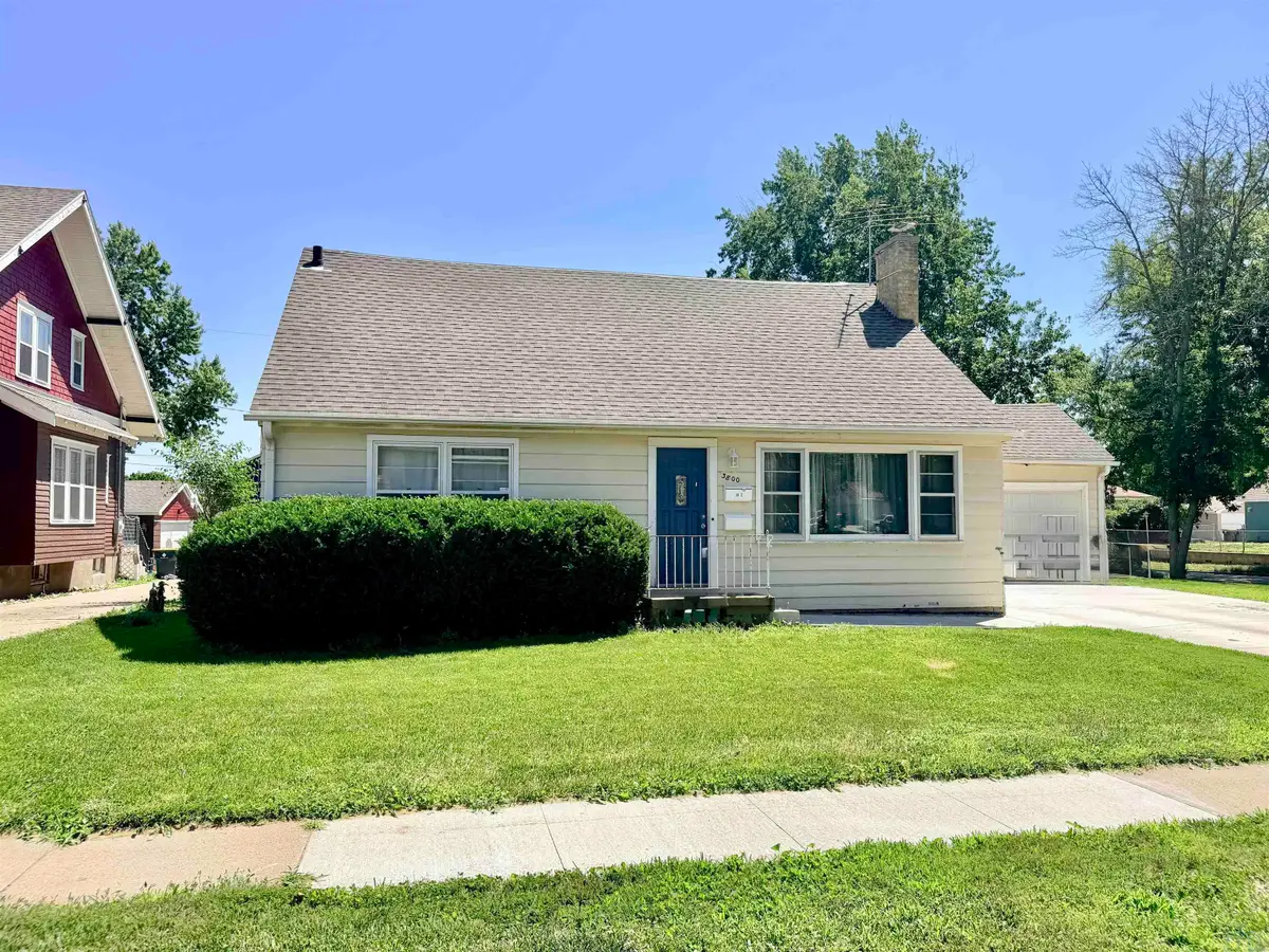 3800-02 6th Ave., Sioux City, IA 51106 - #1