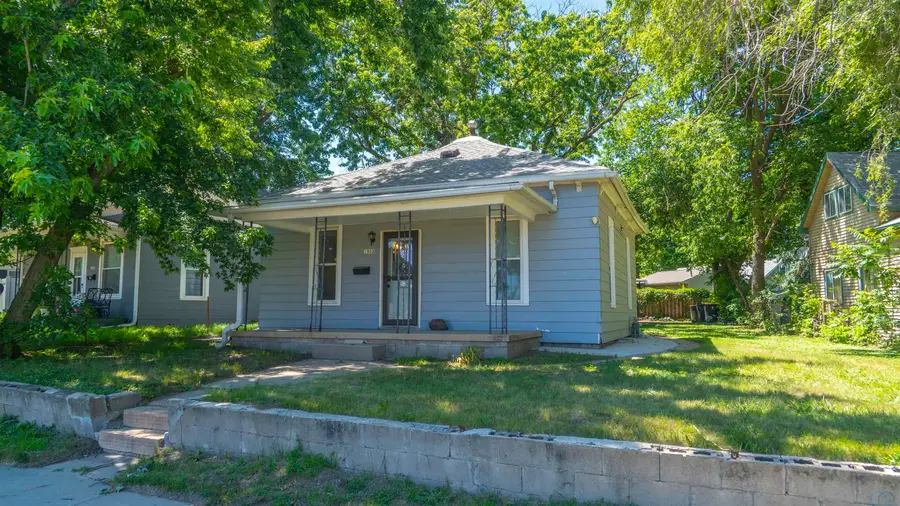 1933 SHERMAN AVE, Sioux City, IA 51106 - #3