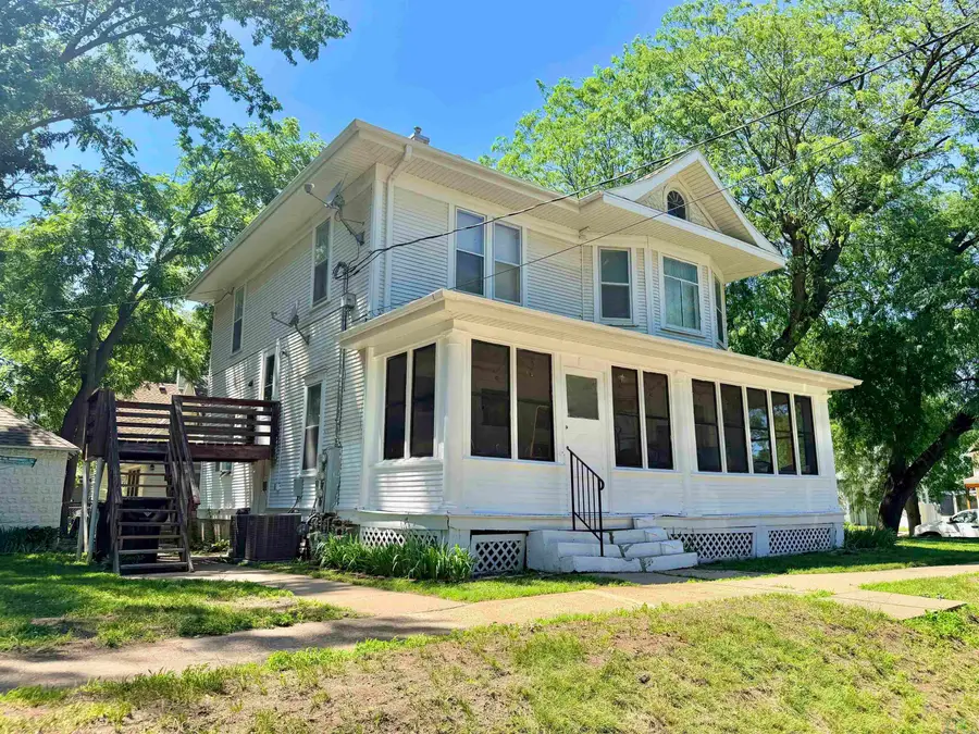 1901 S NICOLLET ST, Sioux City, IA 51106 - #2