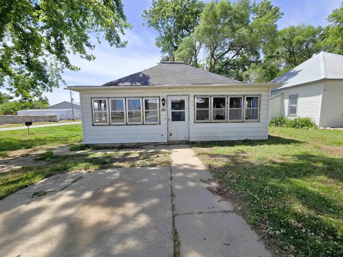 102 Dover St, Kingsley, IA 51028 - #1