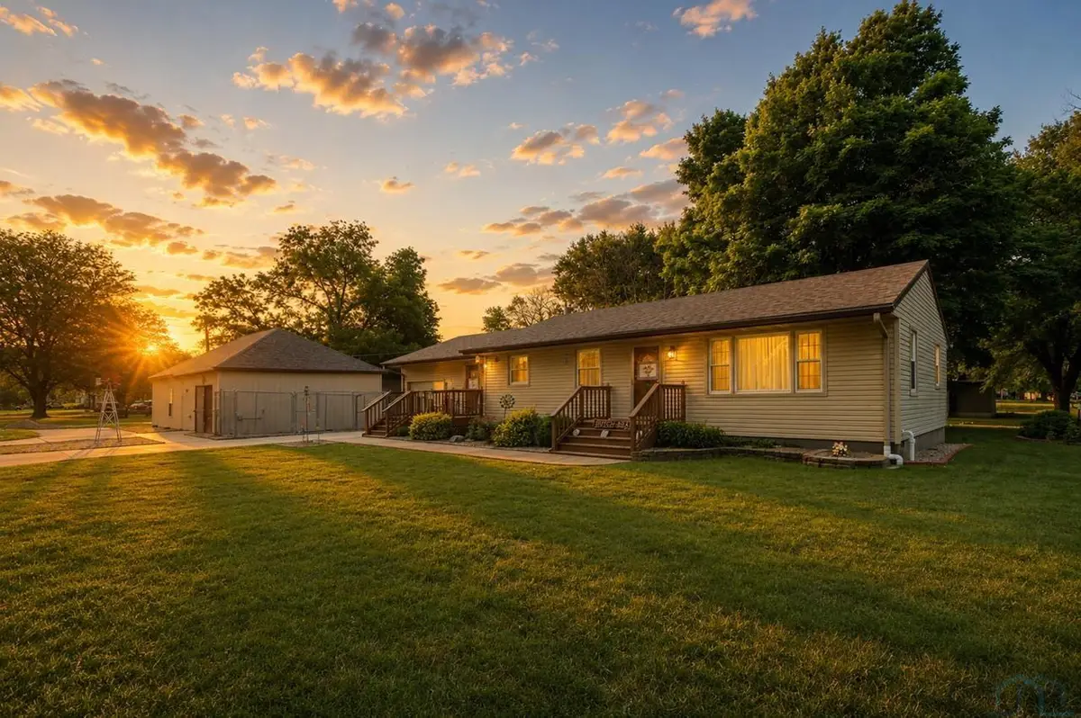 404 Harrison Street, Whiting, IA 51063 - #1