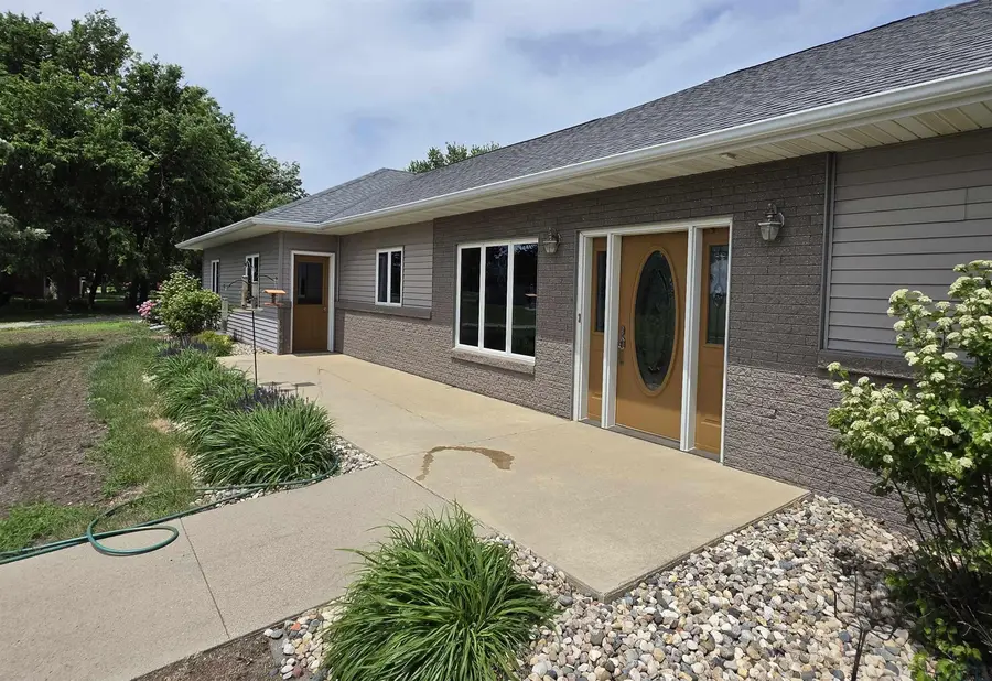 6173 310th St, Sanborn, IA 51248 - #2