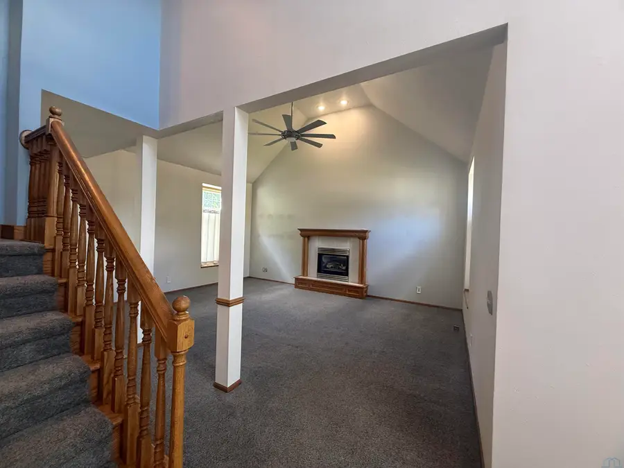 372 Bluestem Trail, Dakota Dunes, SD 57049 - #3