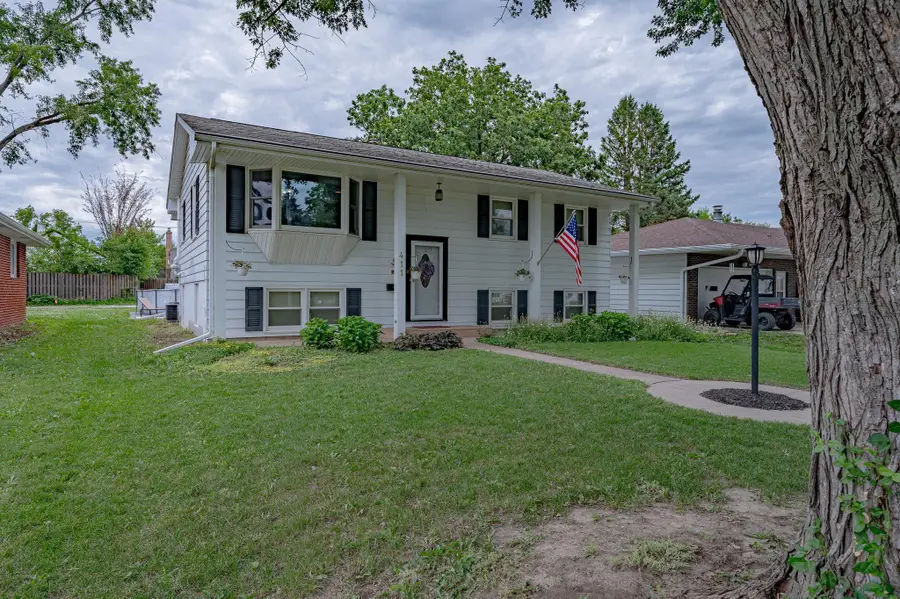411 Calvin St, Moville, IA 51039 - #2