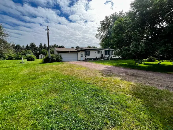 1411 E Main Street, Elk Point, SD 57025