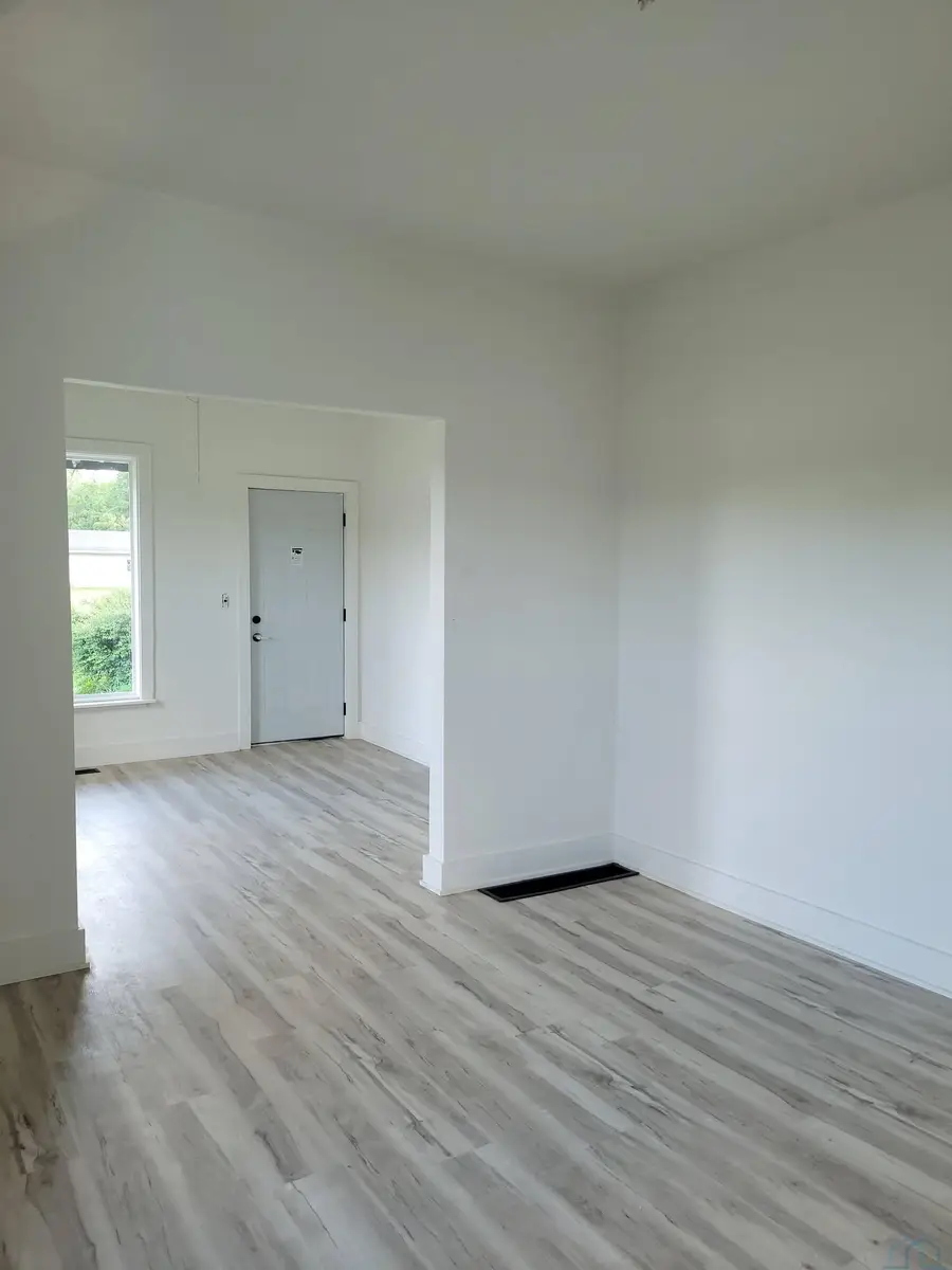 503 W 26th Street, Sioux City, IA 51103 - #3