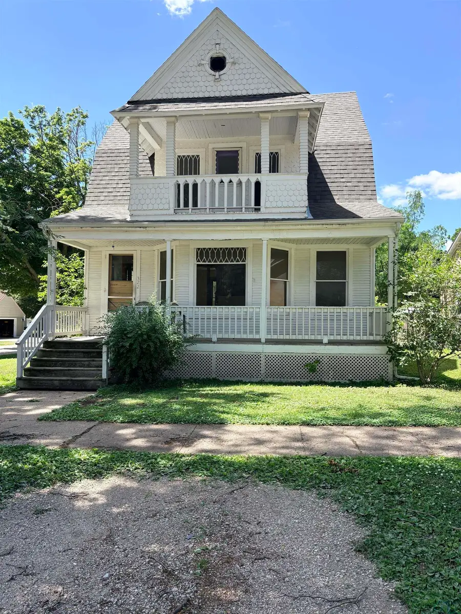 322 S FRANKLIN ST, Newell, IA 50568 - #2