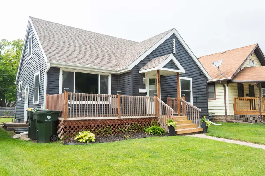 4207 Harrison St, Sioux City, IA 51108 - #3