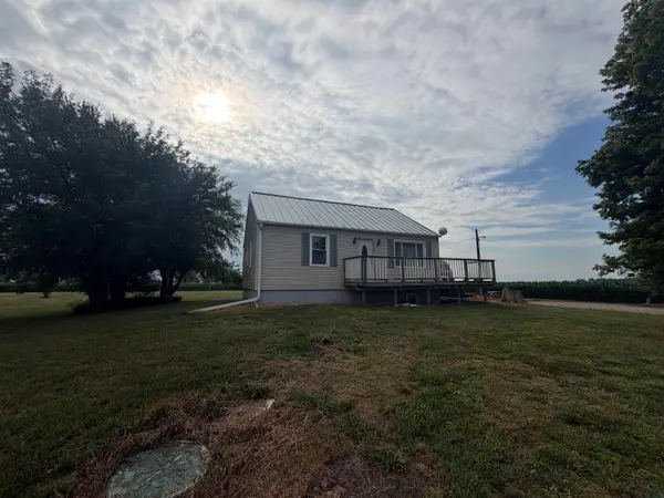 3070 Cass Ave, Salix, IA 51052