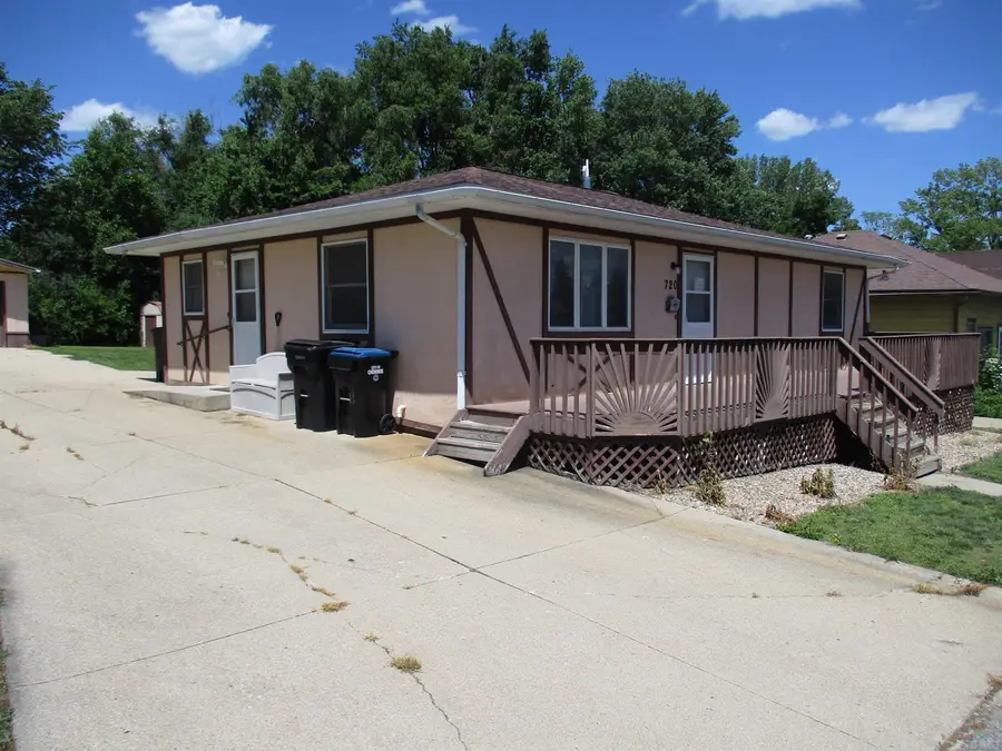 720 E Bluff Street, Cherokee, IA 51012 - #2