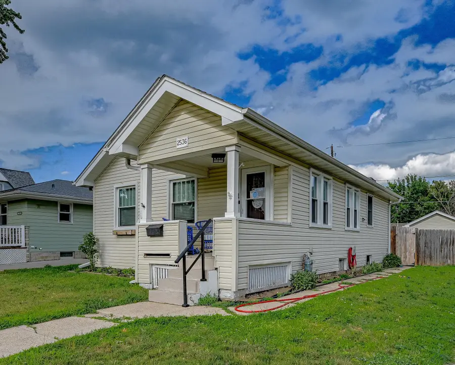 2536 S CYPRESS ST, Sioux City, IA 51106 - #2