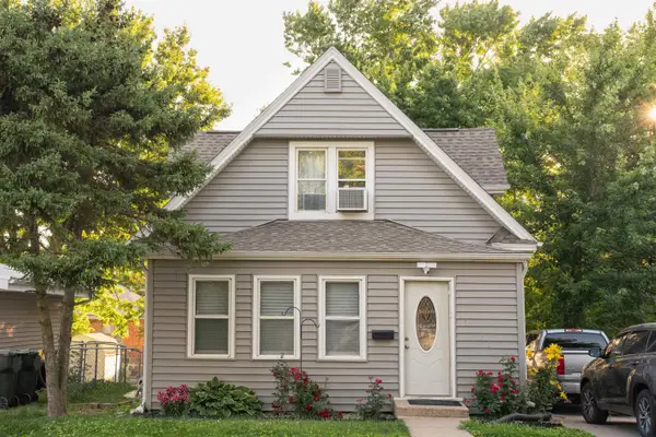 1217 S Helen St, Sioux City, IA 51106