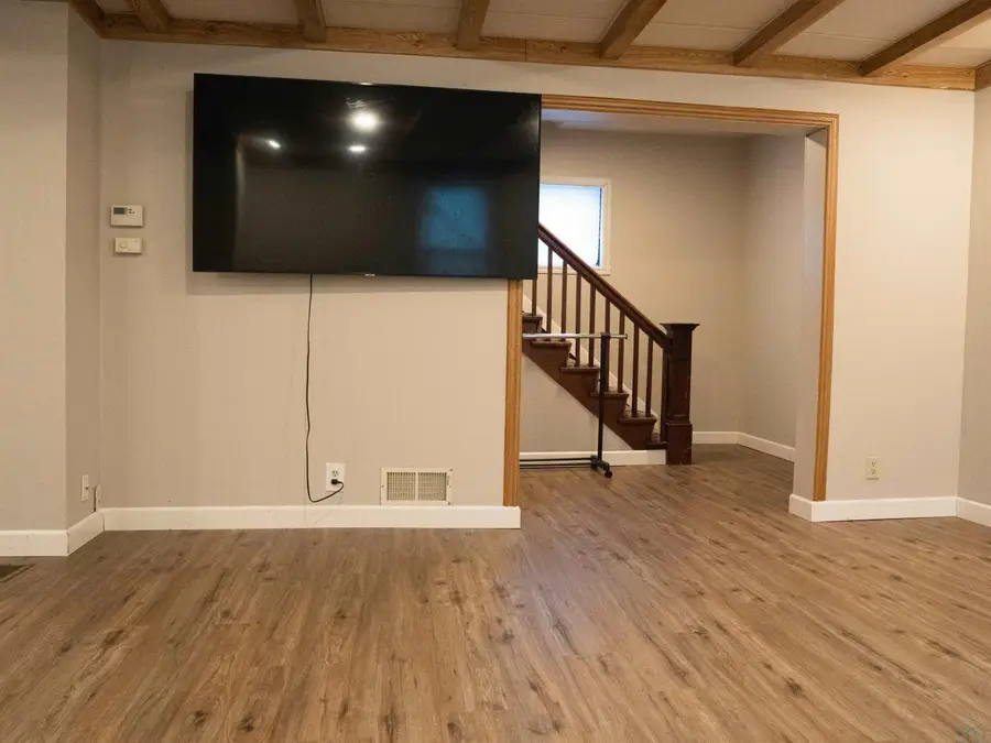 1217 S Helen St, Sioux City, IA 51106 - #3