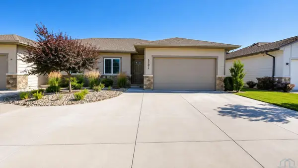 5202 Lynx Ct, Sioux City, IA 51106