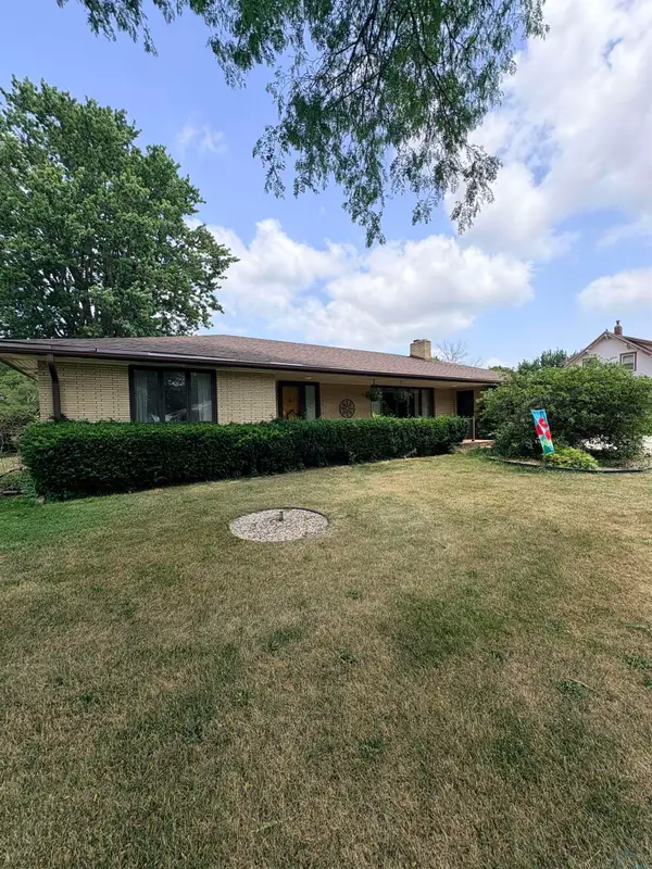 1401 W 5TH ST, Storm Lake, IA 50588